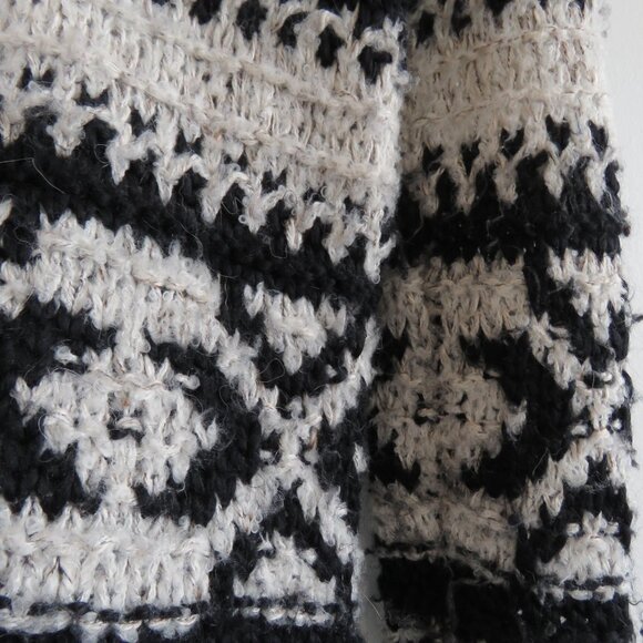 FREE PEOPLE Silver Reed Fair Isle Black White Crochet Wool Boho Sweater Sz XS - Picture 13 of 15
